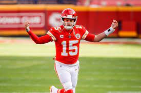 May 27, 2021 · kansas city chiefs quarterback patrick mahomes warms up before the kansas city chiefs game against the new york jets at arrowhead stadium sunday, nov. Patrick Mahomes Appears Ready For Chiefs Camp In New Training Video Arrowhead Pride