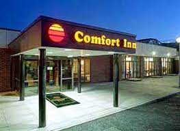 Two miles from heathrow, with a cheap shuttle bus operating all day, the comfort inn heathrow is a great mix of convenience and value. Comfort Inn Heathrow London