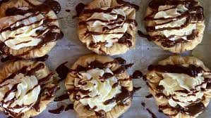 Phyllo Bracelet With Vanilla Mascarpone Creme And Chocolate Ganache Recipe By Tasty Recipe Brunch Desserts Ganache Recipe Phyllo