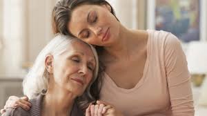 Hai anakku, perhatikanlah kalau ada seorang yang bergembira baiklah ia menyanyi! Sebagai Anak Perkatakanlah Tiga Ayat Alkitab Ini Saat Doakan Orangtuamu