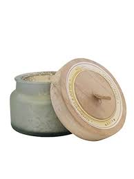 Select your favorite sandalwood scented candles from a wide range of collections from trusted suppliers. Maison Paperwhite Amp Jasmine Scented Candle Buy Online In Angola At Angola Desertcart Com Productid 38269401
