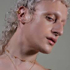 Shop Hali White Sapphire Necklace from Loveness Lee at Seezona