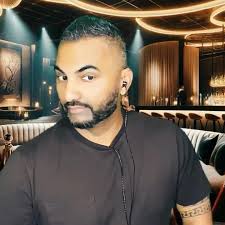 Komen Yo — эфиры в TikTok