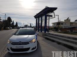 Σημειώνεται ότι πρόκειται για την πρώτη. Sok Gynaika Parasyr8hke Apo Treno Sthn Patra Fwto Binteo Ellada Eidhseis