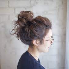 おだんごヘアの魅力 スッキリまとめって気分アゲアゲ 男性からも好評 ヘアアレンジ ヘアアレンジ お団子 簡単ヘア