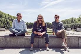 Mighty oaks are an indie/folk rock trio made up of ian hooper (us), claudio donzelli (italy) and craig saunders (uk). Mighty Oaks Music Videos Stats And Photos Last Fm
