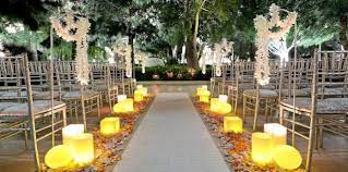 Las Vegas Hotel Wedding Venues Aria Resort And Casino Las Vegas Vegas Wedding Venue Hotel Wedding Venues Smallest Wedding Venue