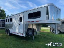 The horse area has an interior height… 2022 Adam Excursion 3h Slant Gooseneck Dealer Stock 7161 At Horse Pro Trailers 278291
