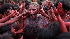The green inferno von 2015 knüpft rund zehn jahre später an diesen markerschütternden standard an. The Green Inferno Review Eli Roth S Cannibal Catastrophe Variety