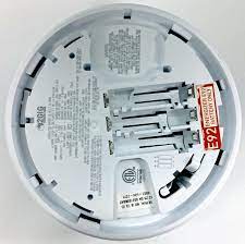 Use this guide to learn how to change a or, set a calendar reminder for when to change your smoke alarm batteries. Vivint Smoke Detector Smk001 Change Batteries