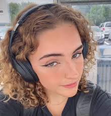 Lauren Woitena (@laurenwoitena.24) • Instagram photos and videos