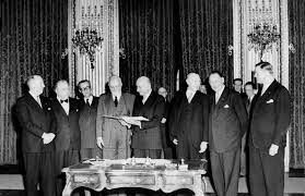 Tratatul de instituire a comunității europene a cărbunelui şi oțelului (ceco) a fost semnat la paris de belgia, franța, italia, republica federală germania, luxemburg şi țările de jos. Evenimentele Zilei De 18 Aprilie In Istorie