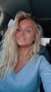 Katherine Comstock's Instagram, Twitter & Facebook