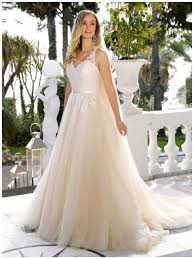 Check spelling or type a new query. Brautkleider Kleid Hochzeit Brautmode Brautkleid