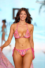 Rachel Pizzolato beautyandbrainswithatwist nude leaks photo