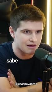 Lucas Pavanato Fazendo Entrevista Sobre O Lula E Fala Sobre O Café