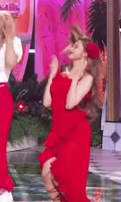 Twice jeongyeon worries fans after losing 8kg, appearing to be in pain on stage. Theqoo Twice S Jeongyeon Was Seen In Pain During Alcohol Free Performance Kpopthing