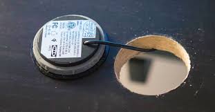 Tragbare ladegeräte machen das laden deines smartphones um so viel einfacher. Handys Mit Ikea Kabellos Laden Jetzt Will Ich Uberall Locher Bohren