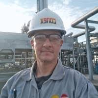 Hector Paez's Instagram, Twitter & Facebook