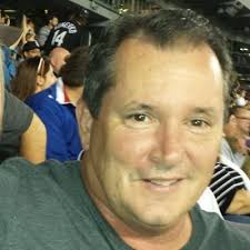 So nice to see our sister Mimi Simon celebrated for her decades of service,  dedication and impact to the great City of Chicago by Mayor Brandon  Johnson, Alderman Bennett Lawson and the