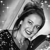 Angela Tomasi's Instagram, Twitter & Facebook