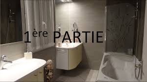 Le carrelage n'est pas inévitable dans une salle de bains, pensez au sol vinyle : Poser Du Lambris Pvc Dans Une Salle De Bain Sans Colle Ou Presque Part1 Youtube