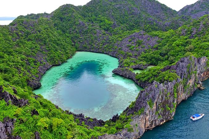 ผลการค้นหารูปภาพสำหรับ เกาะหัวใจมรกต"