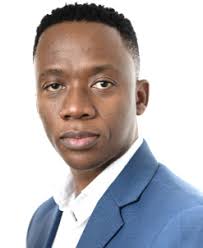 ABOUT IAIN WILLIAMSON