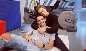 Maybe you would like to learn more about one of these? Kontra Kwnstantinoy Mhtsotakh A Gewrgiadh Me Thn Anna Elefanth Gia Thn Sakkarh Aftodioikisi Gr