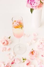 20 Best Aperitif Drinks To Try This Weekend Aperitif Drinks Cocktail Syrups Summer Cocktail Recipes