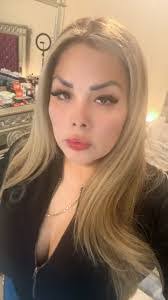 Stacy Meacham's Instagram, Twitter & Facebook