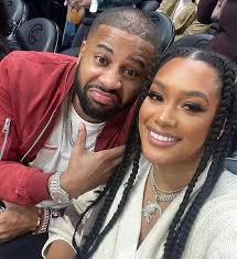 if you see this post that means you are a loyal fan of this page hit like  and tell us Where you are from❤️