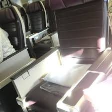 The boeing 737 at o'hare that will take me home to los angeles. United Airlines Seat Reviews Skytrax