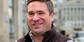 Anti-transgender former Missouri AG appointed to FBI leadership The former  AG behind Missouri's anti-trans snitch line, all-ages health care  crackdowns, and sweeping subpoenas of providers is now the FBI's  second-in-command.