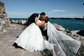 Destination Weddings Lake Erie Islands Ohio Wedding Ohio Wedding Venues Wedding Venues In Virginia