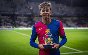 Lamine Yamal reaches double figures