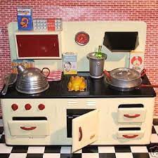 We would like to show you a description here but the site won't allow us. Pin Af Tess Pa Diy Children S Kitchen Play Barndom Legetoj Sjove Billeder