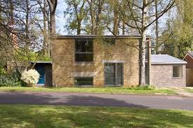 On The Market 1960s Gordon Nettleton Designed Midcentury Modern Property In Welwyn Garden City Hertfordshire Wowhaus Modern Properties Midcentury Modern Garden City