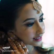 The Importance of Mingling at Weddings