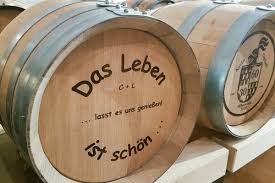 Presentich zelebrieredu zelebrierster/sie/es zelebriertwir zelebrierenihr. Wir Zelebrieren Den Mangel Und Werden Immer Unzufriedener Lia