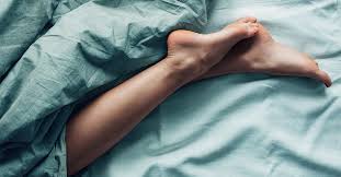 If you don't have air conditioning, there are still plenty of techniques to help. How To Cool Down Hot Feet At Night Home Remedies To Try
