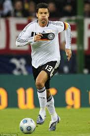 44 años después, la historia se repite. Amistoso De Leyendas De Inglaterra Vs Alemania El 2 De Mayo En Upton Park Rio Ferdinand Y Michael Ballack Capitanes Futbol De Inglaterra Scoopnest