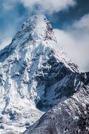 A Memorable Trip In The Himalayan Mountains Beautiful Places On Earth Dream Vacations Destinations Himalayas Mountain