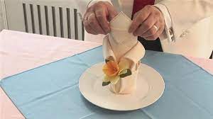 Les idées que nous avons préparés pour. Lily Napkin Folding Napkin Folding Napkins Table Napkins
