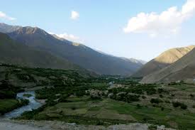The province is divided into seven districts and contains 512 villages. Is The Panjshir Valley The Taliban S Achilles Heel The Diplomat
