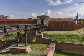 Mapy miasta hotele, atrakcje, restauracje. Zamosc Kto Go Nie Odwiedzi Ten Traba W 10 Inspiracji Dookola Swiata