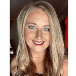 Ashley Mccombe's Instagram, Twitter & Facebook