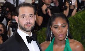 Serena williams plays at the us open finals saturday after the difficult birth of her daughter a year ago this week. Serena Williams Nearly Died Says Husband Alexis Ohanian