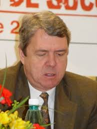 Vicepreşedintele CJ Argeş Florea Costache a murit la două săptămâni după ce  mama sa a fost violată și tâlhărită