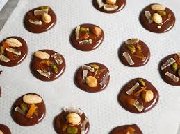 Recette Mendiant Au Chocolat Blog De Maspatule Com Recette Mendiants Recette Mendiant Chocolat Mendiant Chocolat